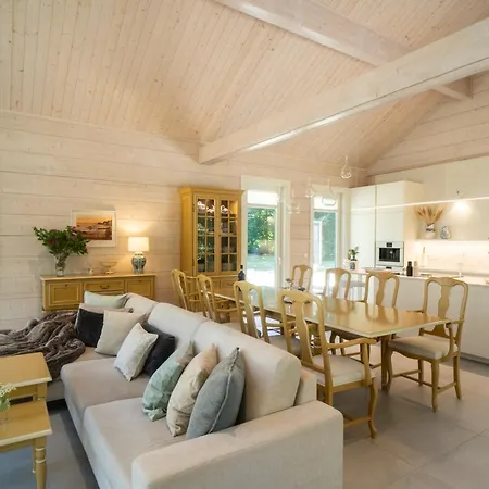 House On The Point Between Two Beaches *