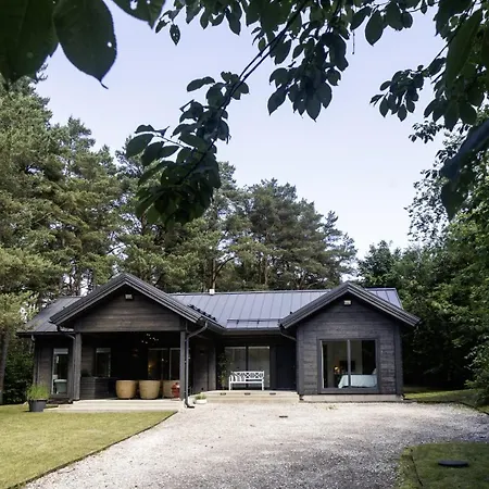 Nyaraló House On The Point Between Two Beaches Karepa